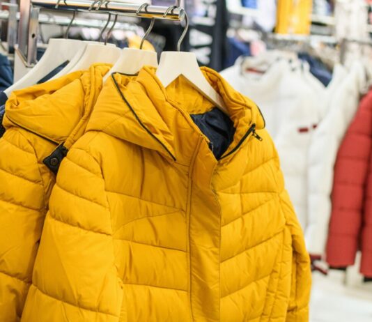 Top 16 Best Jacket Shopify Store Templates Best jacket, coats Shopify website templates