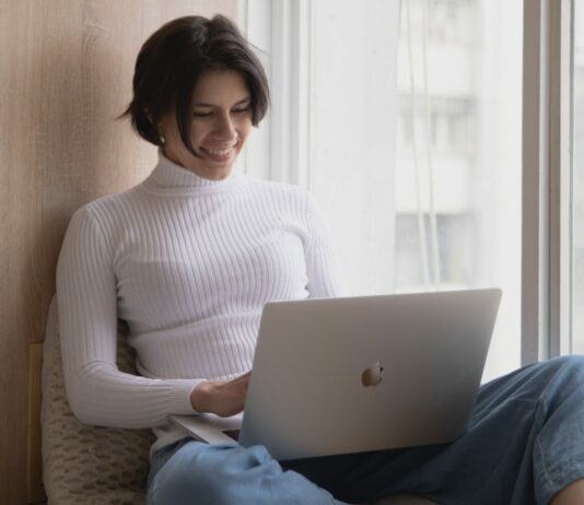 How to Create a Pin on Pinterest 2023 Our tutorial on different ways you can create Pins for Pinterest