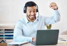 How to Improve Communication with Customers How you can help attract and keep customers better with Freshsales