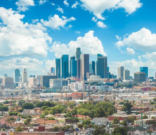 Top 17 Best Lightroom Presets for Cloudy Days Cloudy day photo of Los Angeles California, edited with a Lightroom mobile preset