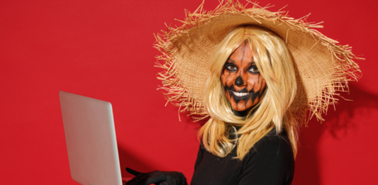 Creative Fabrica Halloween Sale Save up to 86% on a yearly access plan at Creative Fabrica with their annual Halloween sale