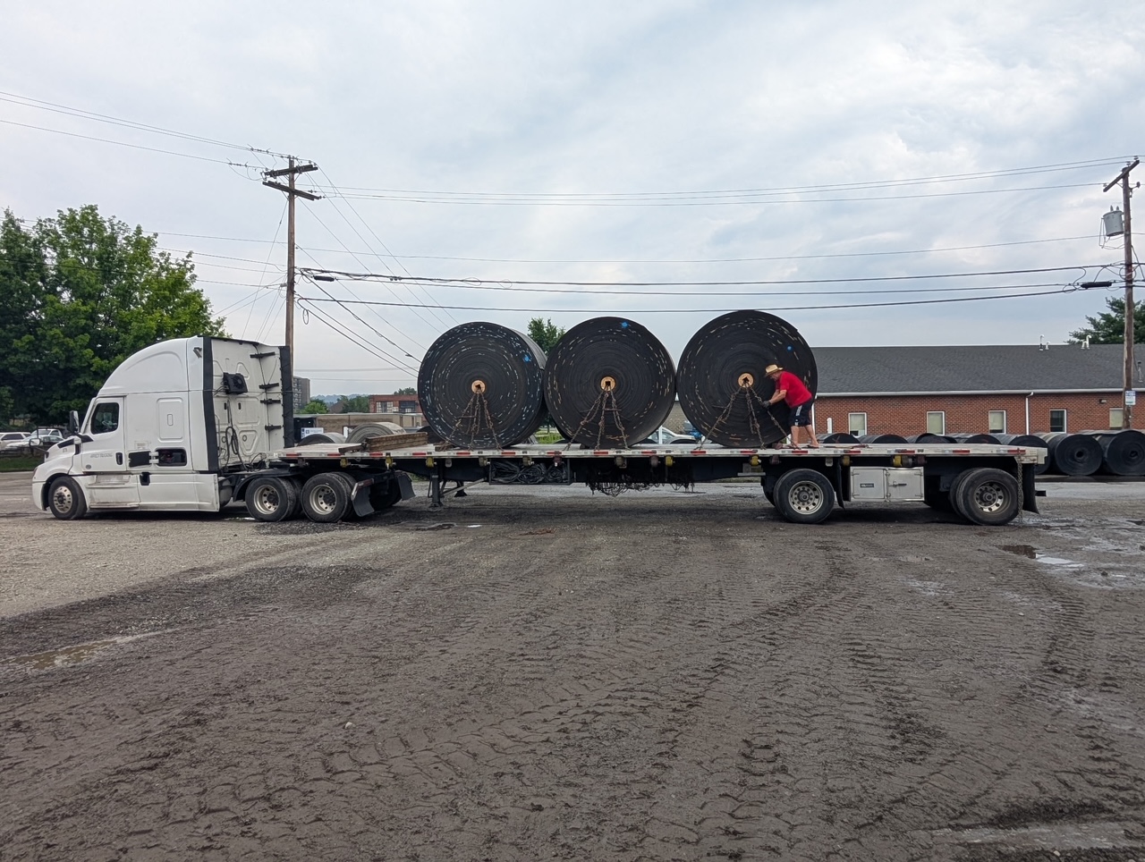 Truckload shipped yesterday to another satisfied MIPR Corp customer!