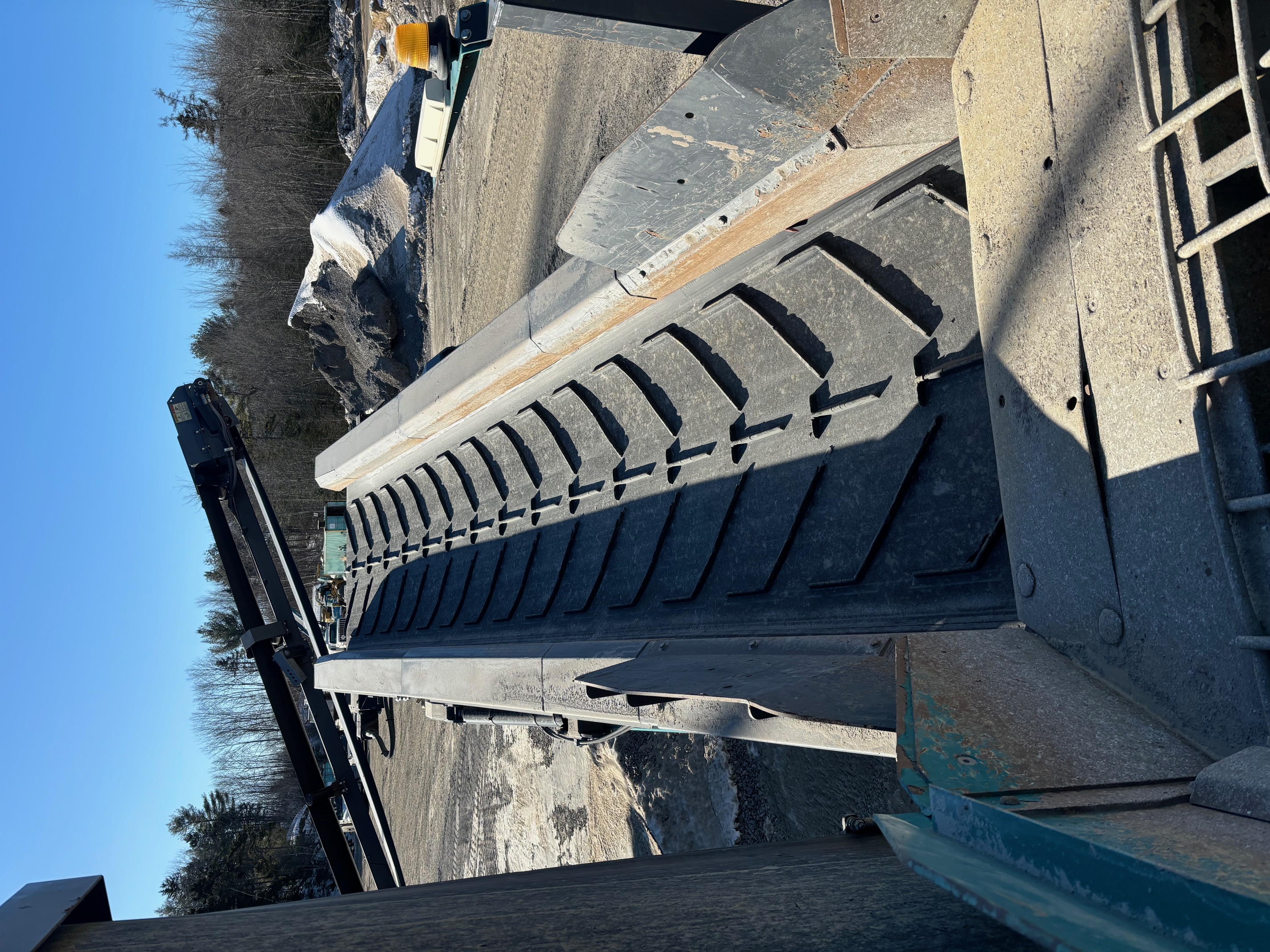 MIPR Corp cleated conveyor belt