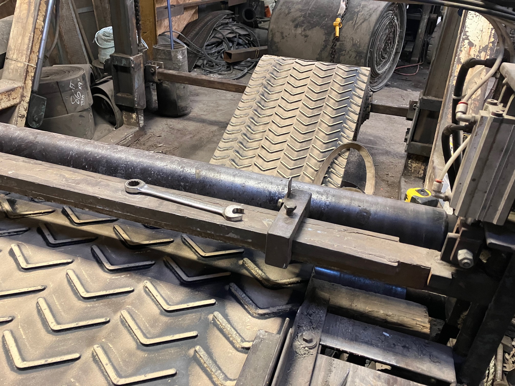 MIPR Corp cleated conveyor belt