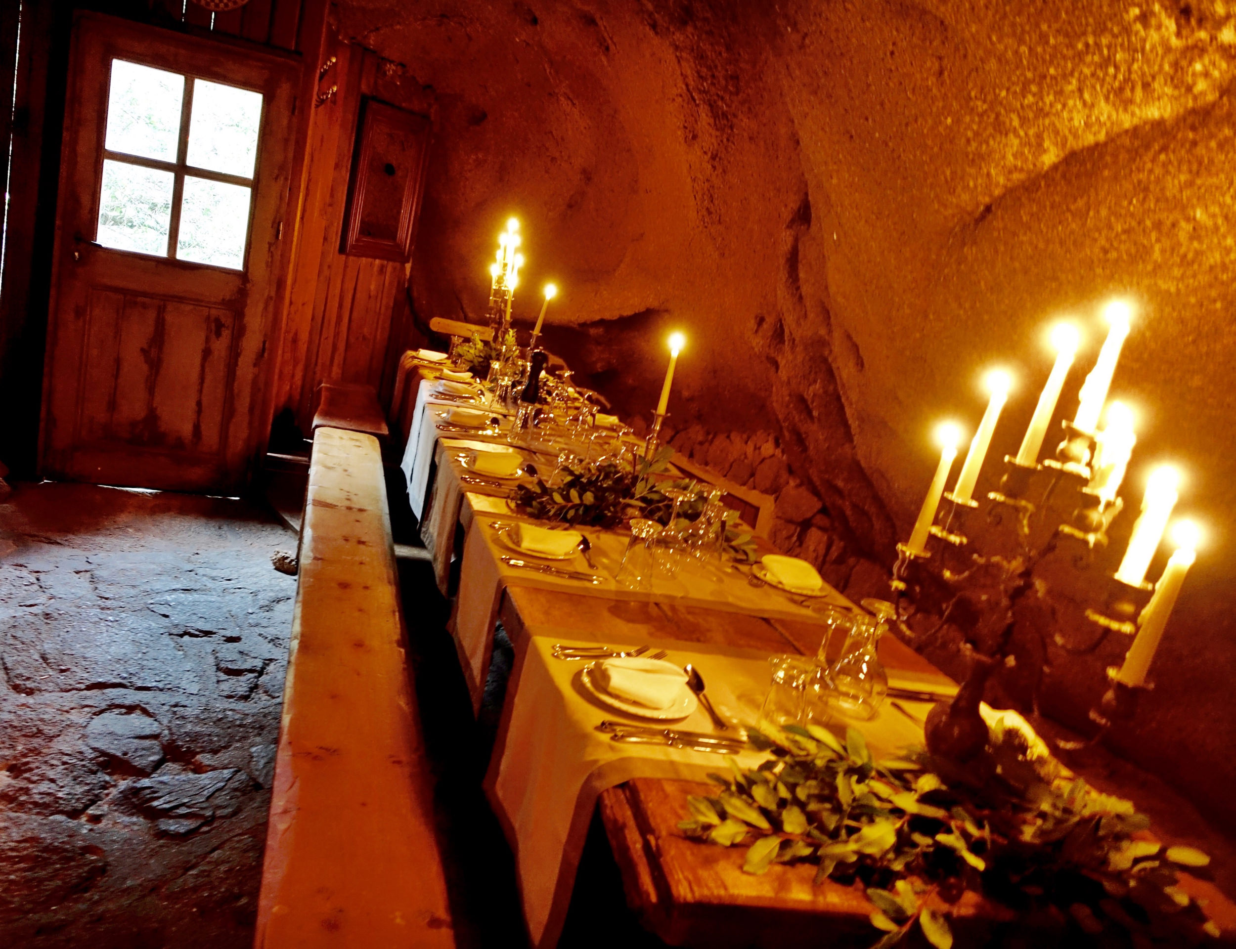 Domaine de Murtoli La Grotte candles long table